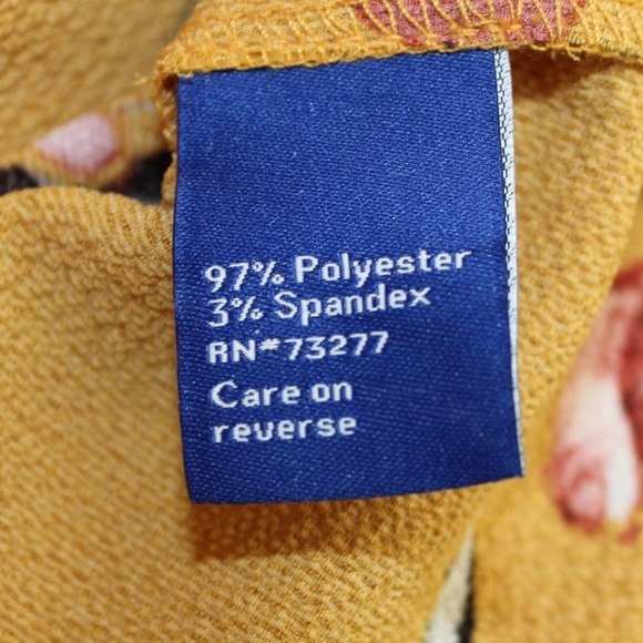 NWT Apt 9 Floral Blouse w/3/4 Sleeves - Picture 7 of 7